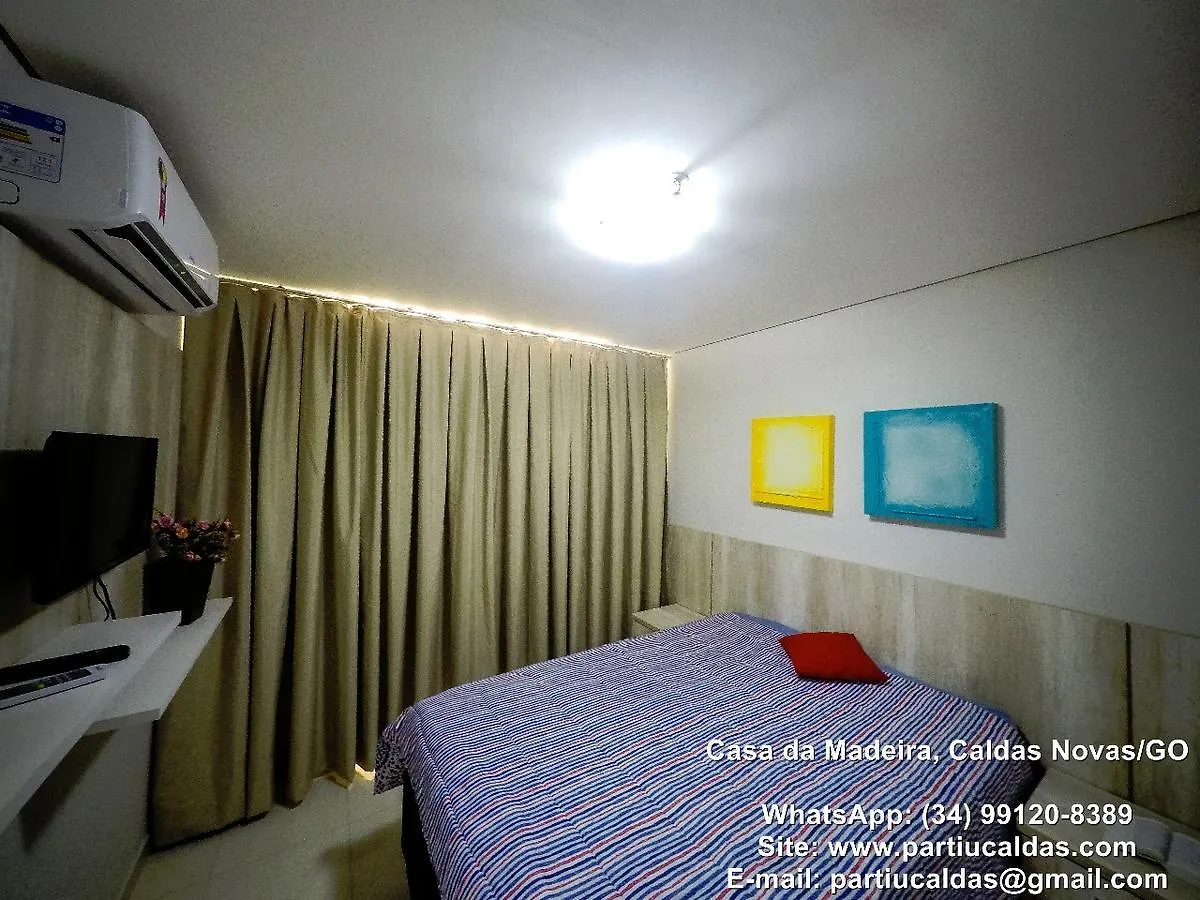 Locar Caldas Casa Da Madeira Lägenhet Caldas Novas