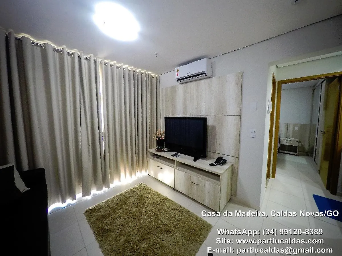 Locar Caldas Casa Da Madeira Lägenhet Caldas Novas